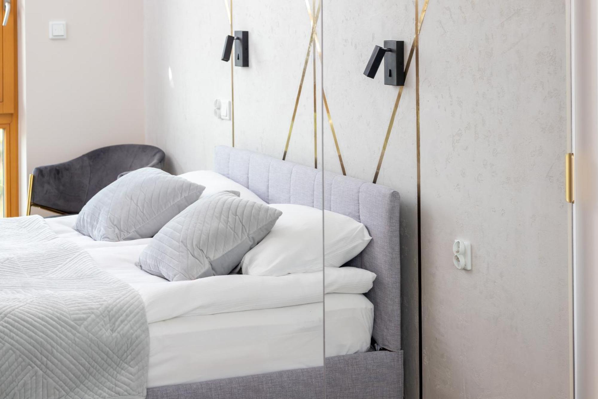 Sienna Grobla Apartment With View Of The Motlawa Terrace & Sauna, Gym By Noclegi Renters Gdansk Exterior photo