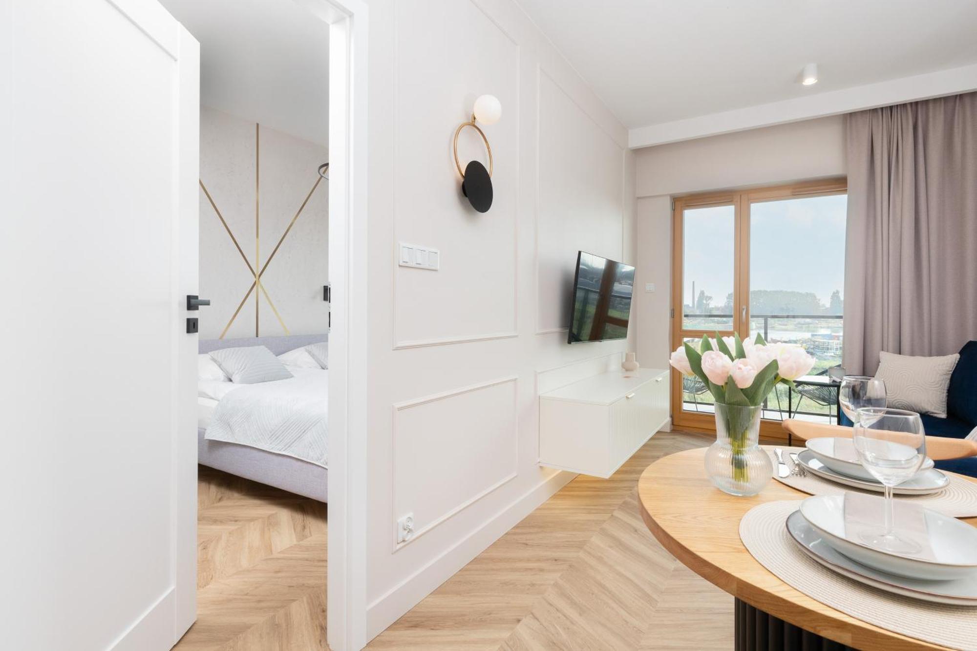 Sienna Grobla Apartment With View Of The Motlawa Terrace & Sauna, Gym By Noclegi Renters Gdansk Exterior photo