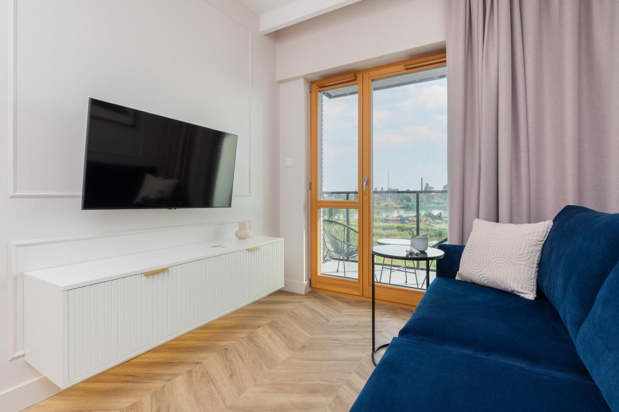 Sienna Grobla Apartment With View Of The Motlawa Terrace & Sauna, Gym By Noclegi Renters Gdansk Exterior photo